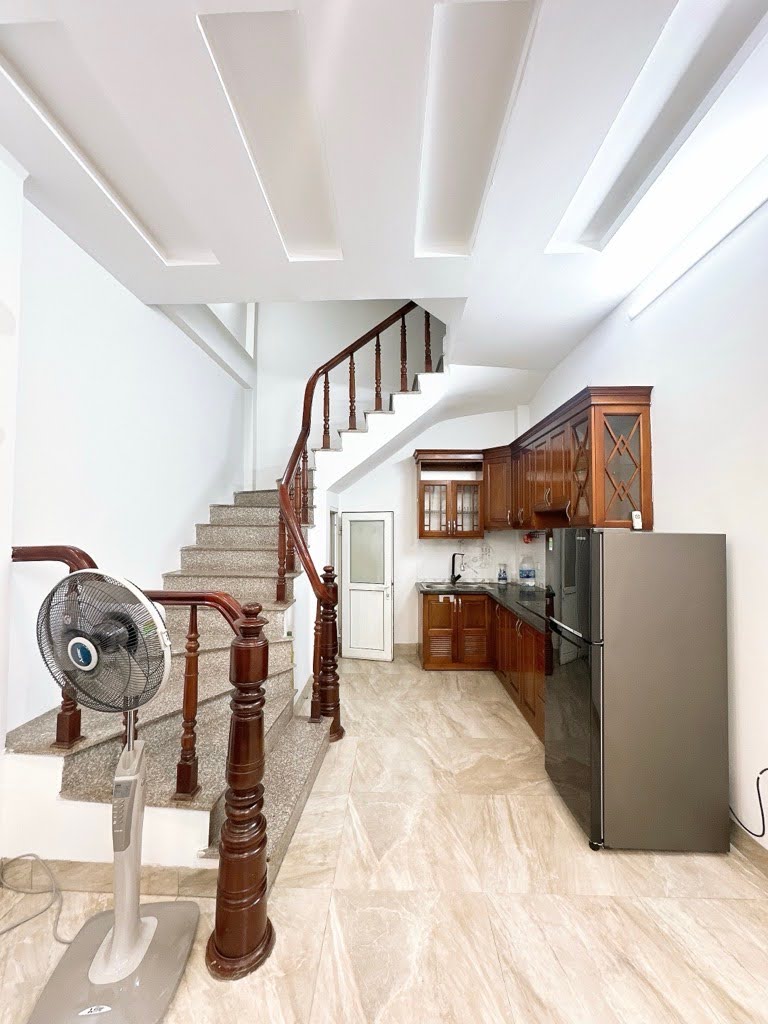 BÁN NHÀ 5 TẦNG HOÀNG MAI - HÀ NỘI - 20M² - 5 TỶ - SỔ ĐỎ CHÍNH CHỦ - Ảnh 3